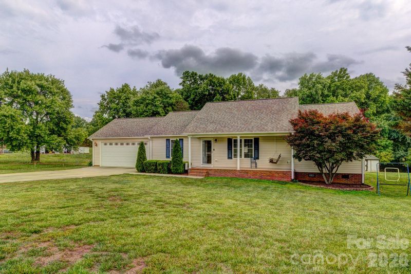 4671 Garys Pl, Crouse, NC 28033