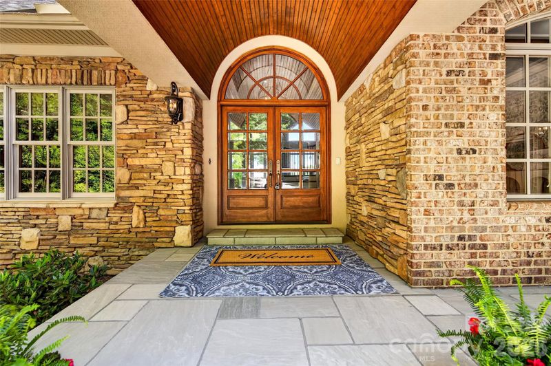 1440 Langdon Rd, Sherrills Ford, NC 28673