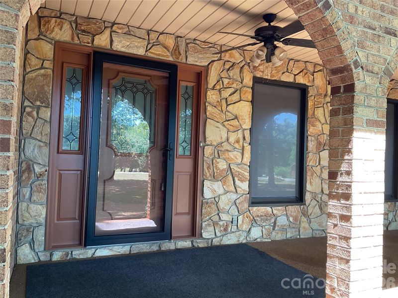 4474 Hall Dairy Rd, Claremont, NC 28610