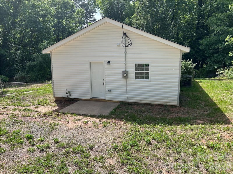1204 Iva Ave, Gastonia, NC 28052