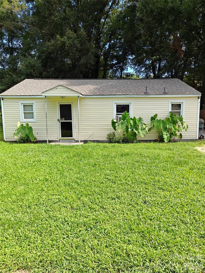 1204 Iva Ave, Gastonia, NC 28052