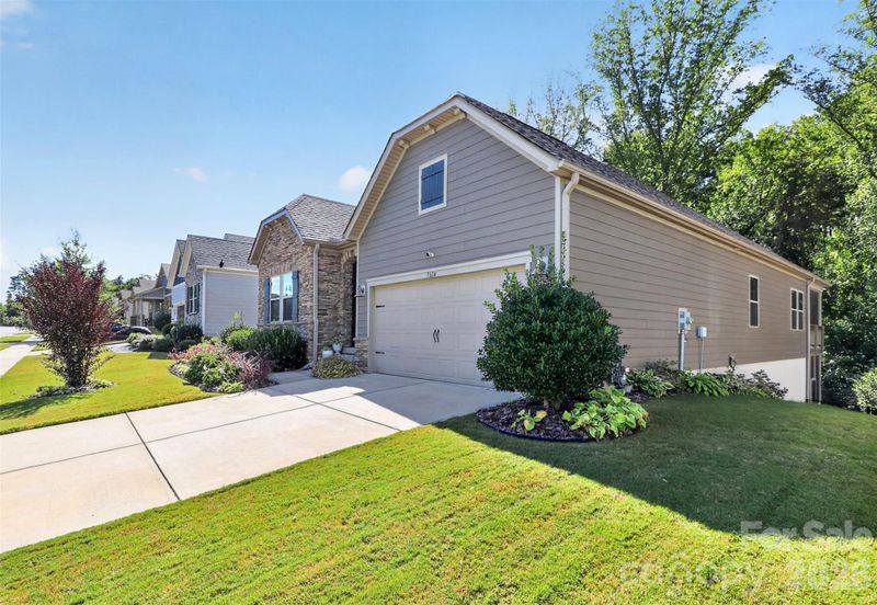 7614 Porrera St, Charlotte, NC 28214