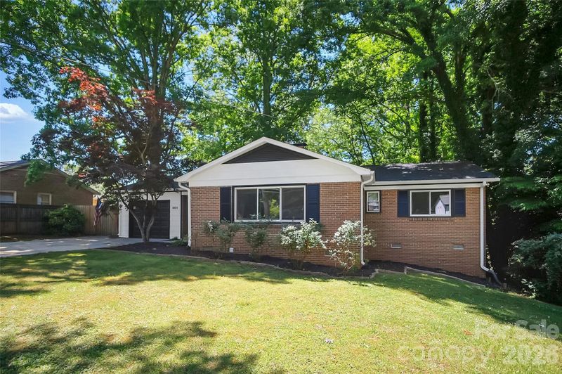 1815 Taylor Dr, Gastonia, NC 28052
