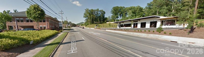 1994 Hendersonville Rd, Asheville, NC 28803
