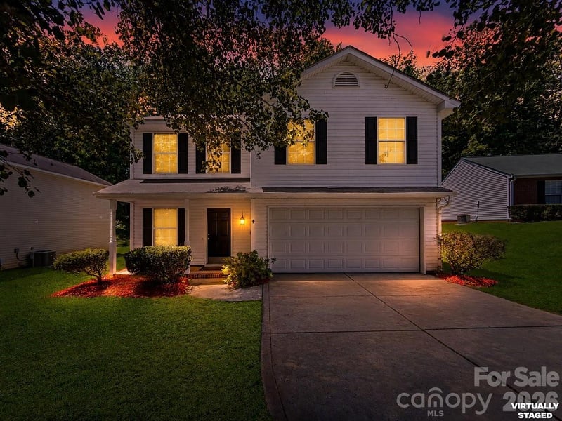 2114 Pleasant Dale Dr, Charlotte, NC 28214