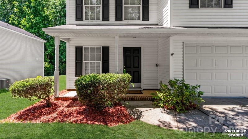 2114 Pleasant Dale Dr, Charlotte, NC 28214