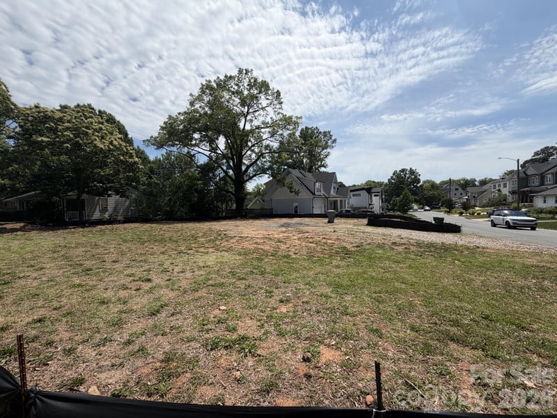 400 Greystone Rd, Charlotte, NC 28209
