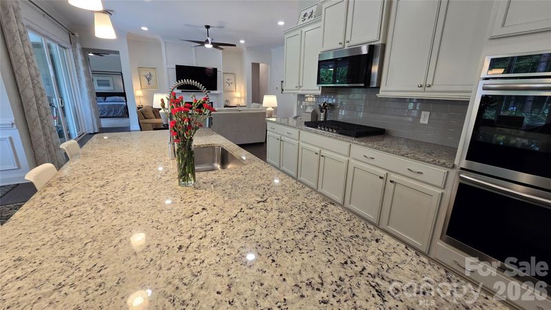 4013 Pollock Vw, Mount Holly, NC 28120