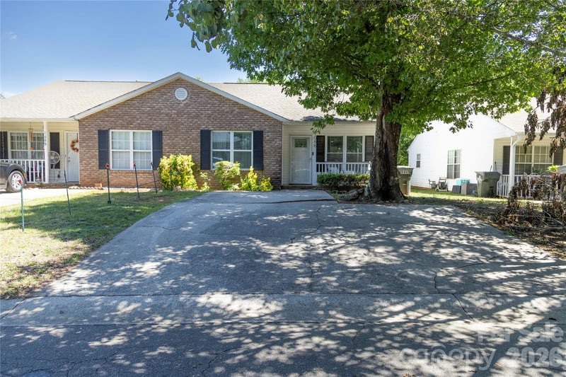 1086 Cherry Meadow Ln, Rock Hill, SC 29732