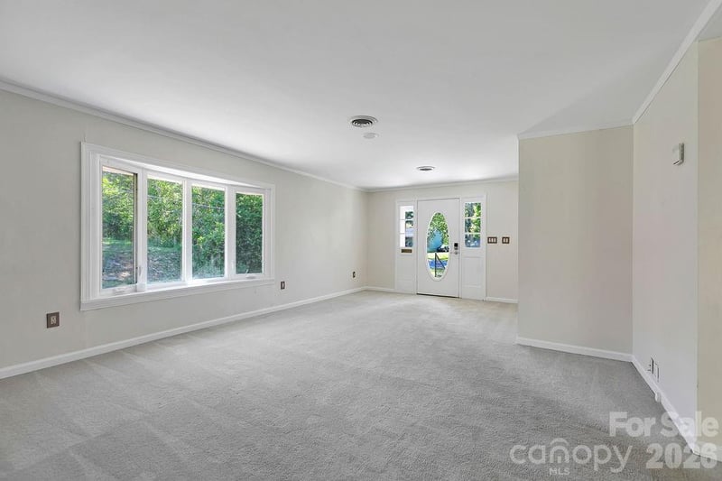 100 Kilpatrick St, Brevard, NC 28712