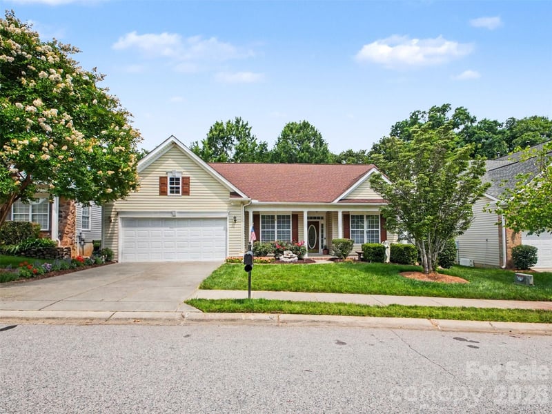 834 Platinum Dr, Fort Mill, SC 29708