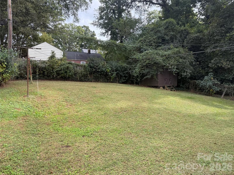 2618 Roslyn Ave, Charlotte, NC 28208
