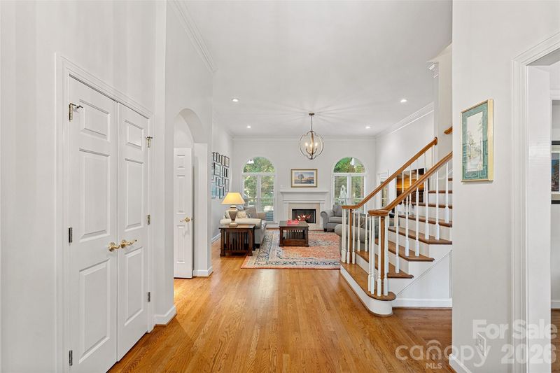 6424 Creola Rd, Charlotte, NC 28226