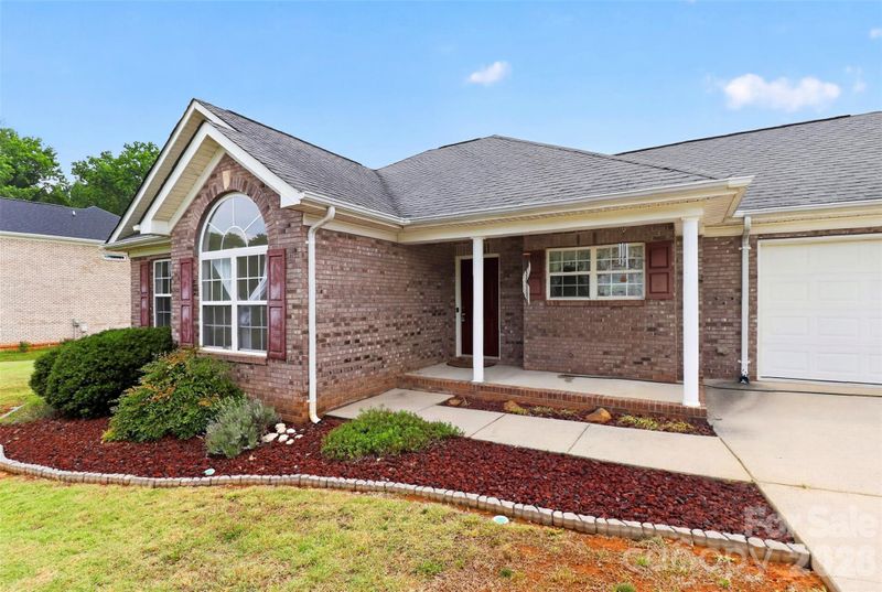 2823 Gourdvine Dr, Marshville, NC 28103