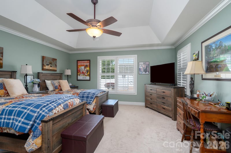 587 Marigold Dr, Kannapolis, NC 28083