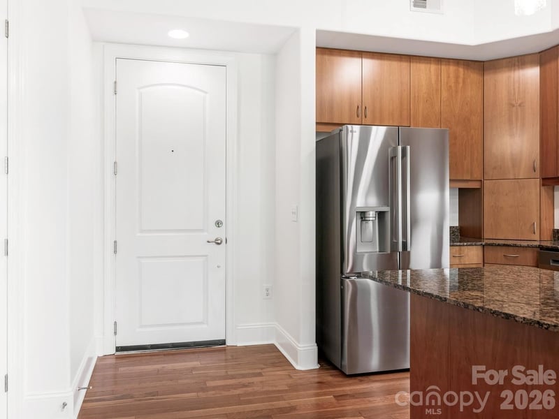4620 Piedmont Row Dr #416, Charlotte, NC 28210