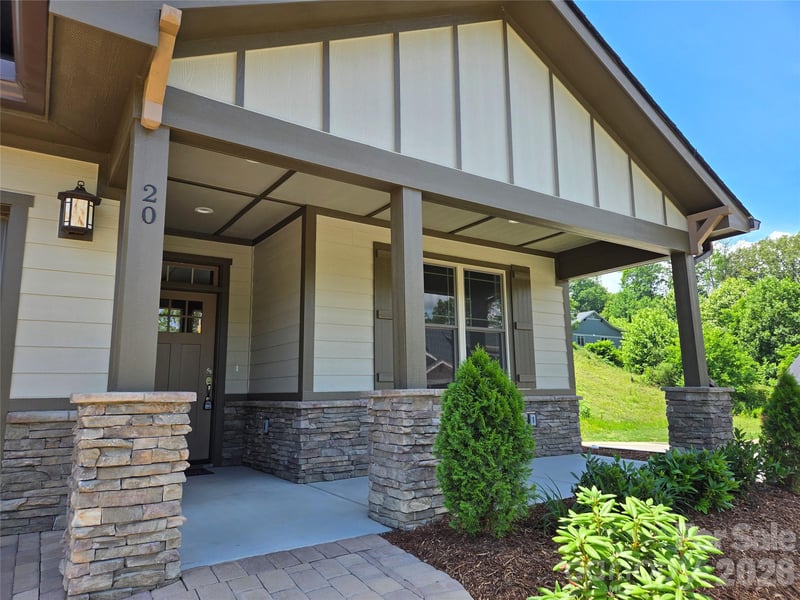 16 Craftsman Overlook Rg #27, Arden, NC 28704