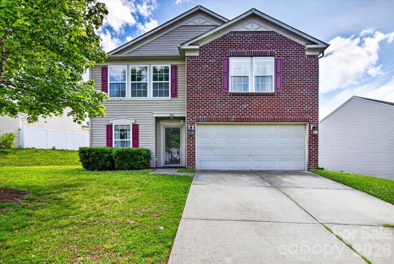 1533 Bray Dr, Charlotte, NC 28214