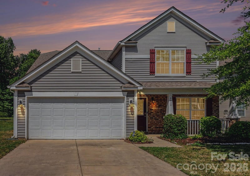 2428 Alex Ryan Dr, Charlotte, NC 28216
