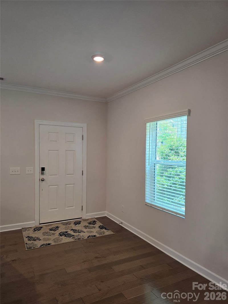 1221 Colgher St, Charlotte, NC 28227
