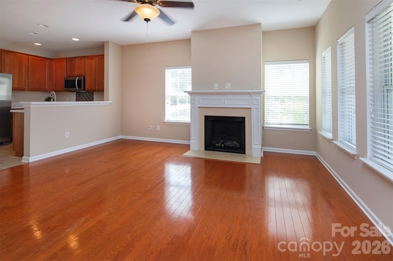 2721 Grain Mill Ln, Charlotte, NC 28214