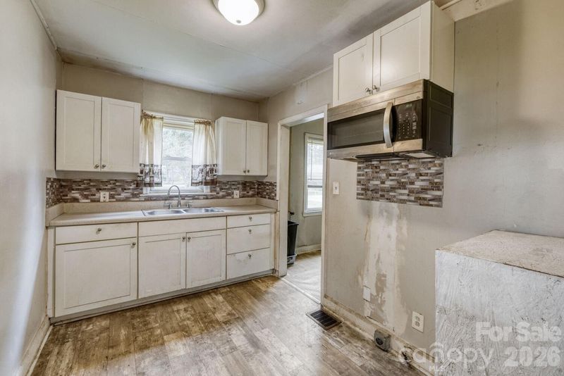 2316 Edison St, Charlotte, NC 28206