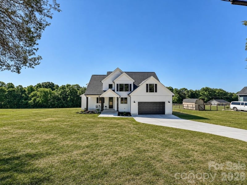 163 Lone Pine Rd, Statesville, NC 28625
