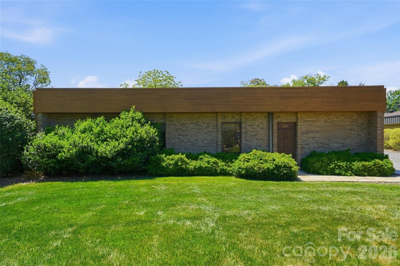 319 Mocksville Ave, Salisbury, NC 28144