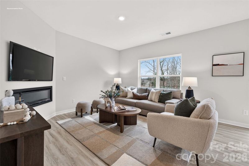 608 17th Avenue Dr NE, Hickory, NC 28601