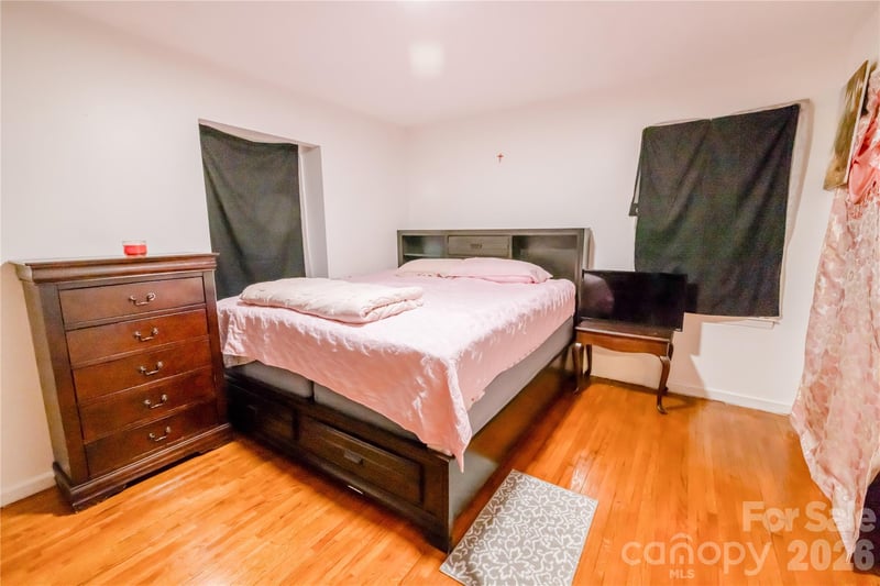 2545 Cedarwild Rd, Charlotte, NC 28212