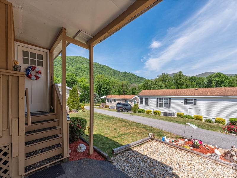 4 Levi Dr #12, Maggie Valley, NC 28751