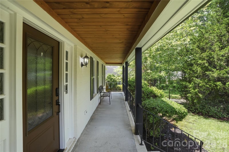 5910 Grosner Pl, Charlotte, NC 28211