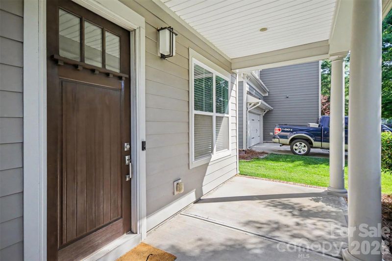 221 Hampton Trail Dr, Fort Mill, SC 29708