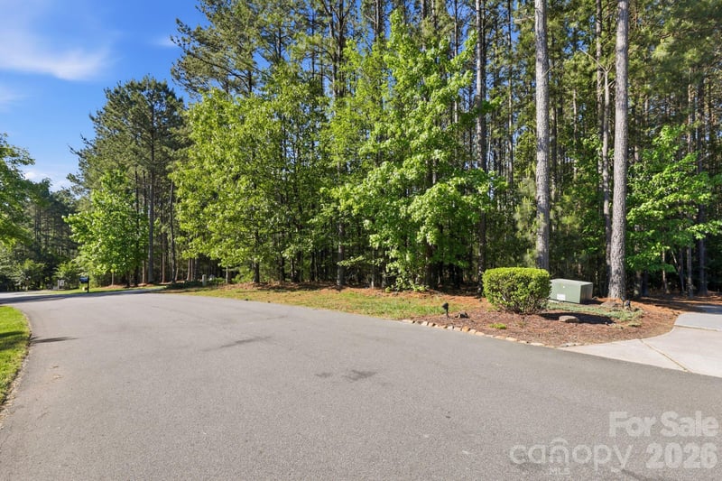 158 Blue Ridge Trl, Mooresville, NC 28117