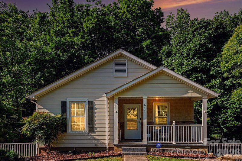611 E 4th Ave, Gastonia, NC 28054