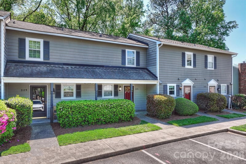 3131 Heathstead Pl, Charlotte, NC 28210
