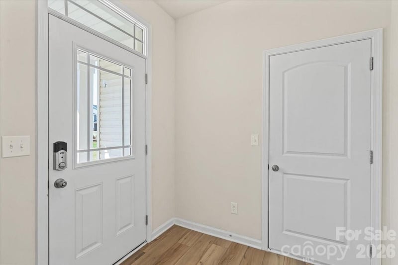 4529 Iron Oak Ln, Charlotte, NC 28269