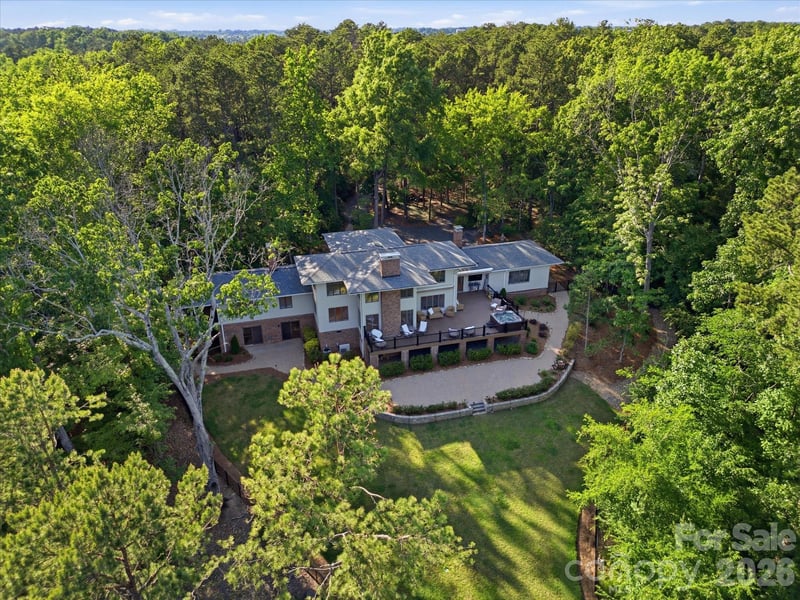 115 Forest Cliff Ct NE, Concord, NC 28025