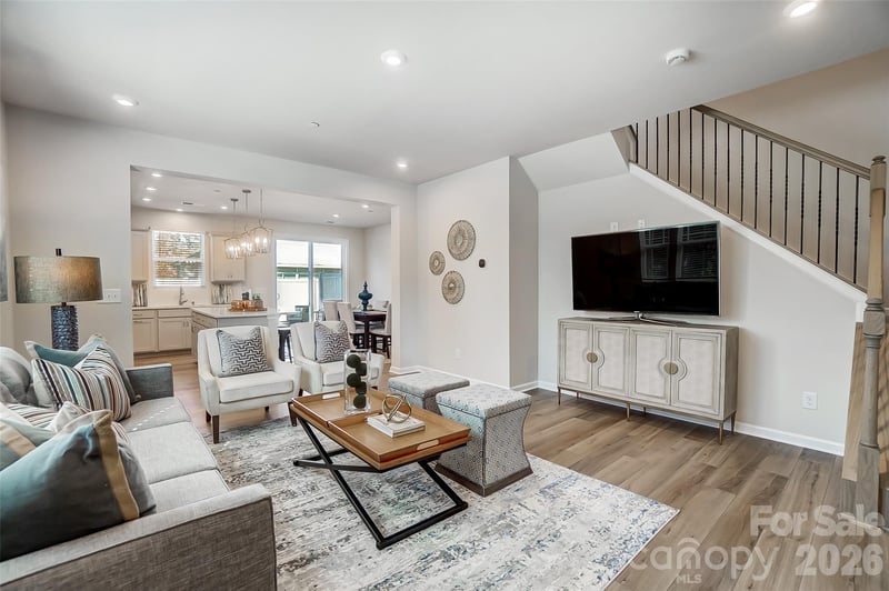 2555 Hedgecliff Rd, Kannapolis, NC 28025