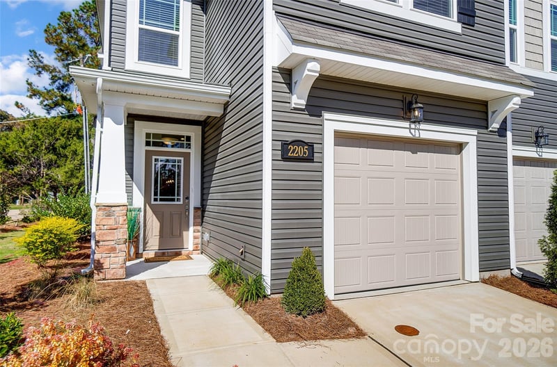 3035 High Bluff St, Kannapolis, NC 28025