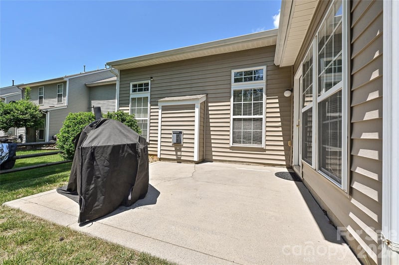 1029 Canopy Dr, Indian Trail, NC 28079
