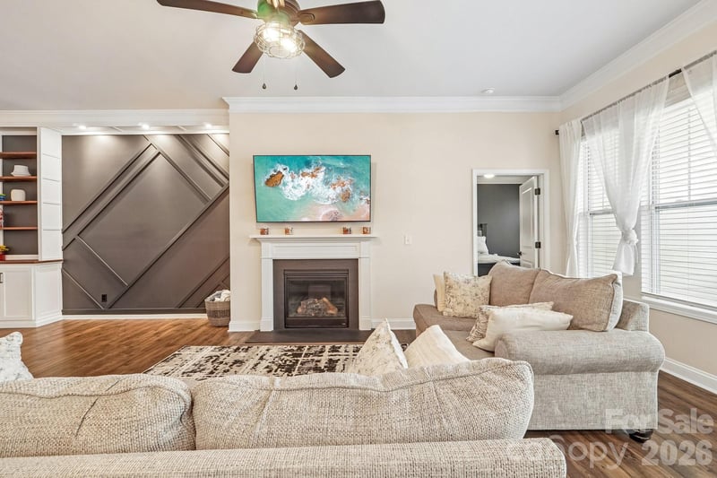 103 Cup Chase Dr, Mooresville, NC 28115