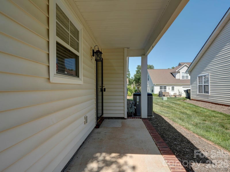 8339 Brickle Ln, Huntersville, NC 28078