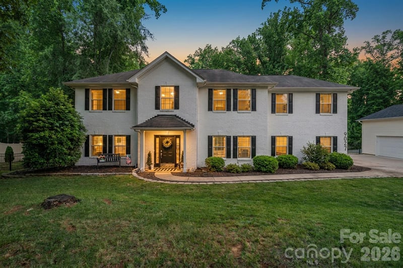 9027 Leah Meadow Ln, Charlotte, NC 28227