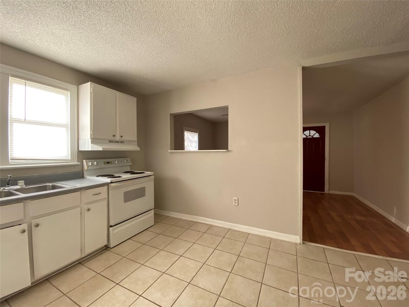 1104 Baker Blvd, Gastonia, NC 28052