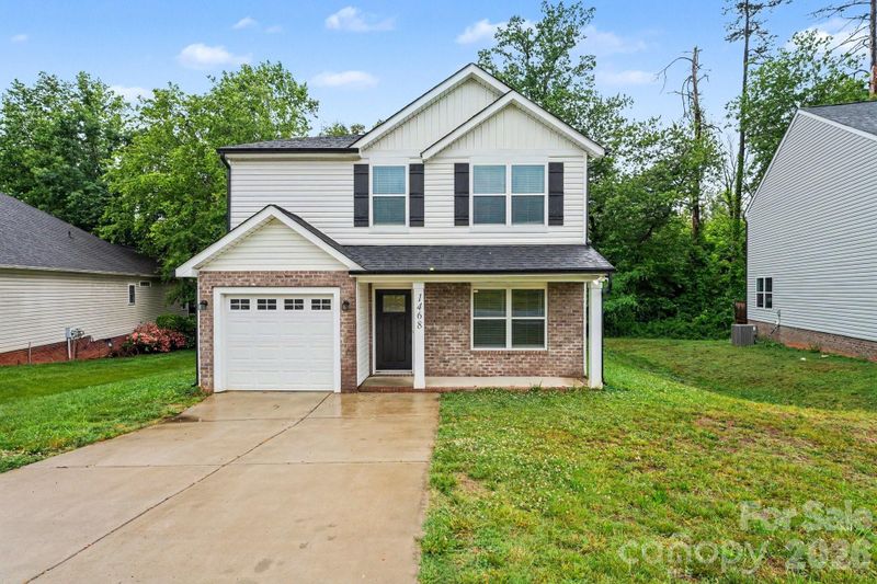 1468 Mayfair Dr, Conover, NC 28613