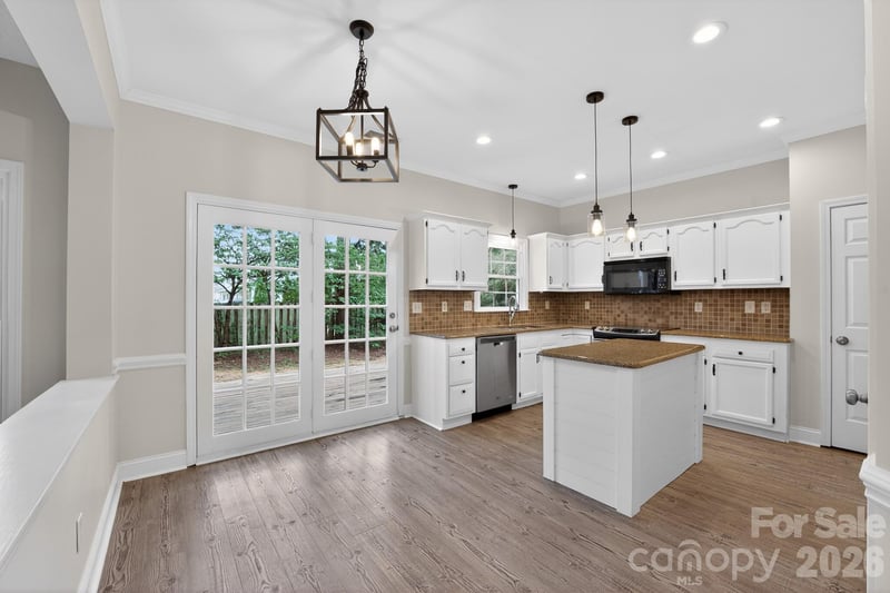 395 Runnymede Dr, Rock Hill, SC 29732