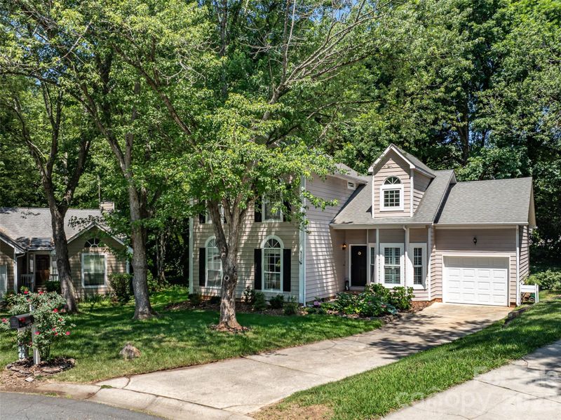 803 Water Wheel Ct, Charlotte, NC 28209