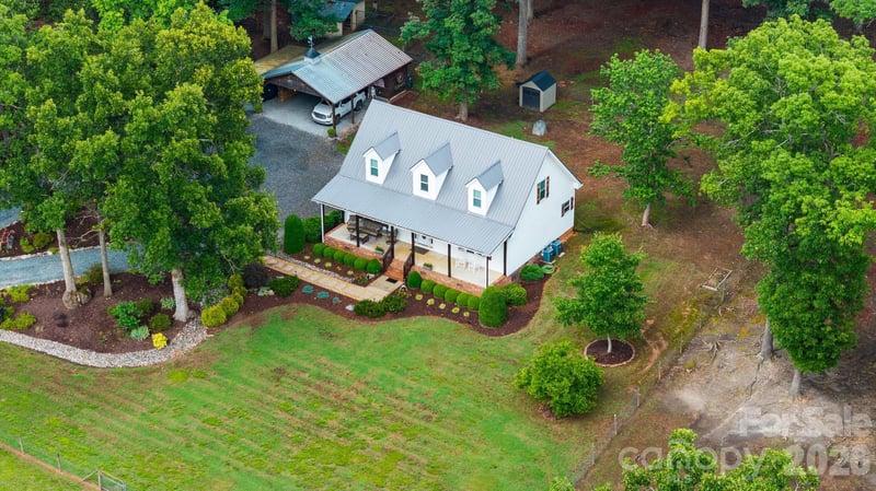 1744 Lowe Dr, Catawba, NC 28609