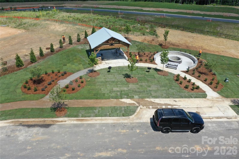 2755 Pinecliff Dr, Kannapolis, NC 28027